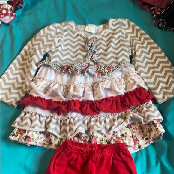 2 piece outfit 12-18 months - Picture 3 of 5